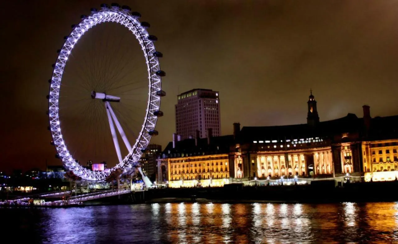 Trendy 2 Bedroom Apartment In Vibrant Shoreditch, Central London Zone 1 Free Wifi - Sleeps 4+2 Storbritannien