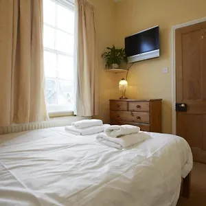 https://27-george-street.yorkshirehotels.net