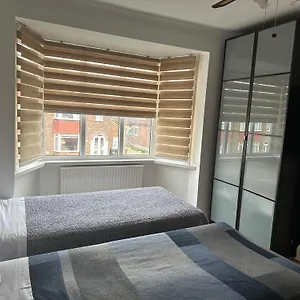 https://sheris-home-away.cambridgehotelsuk.com